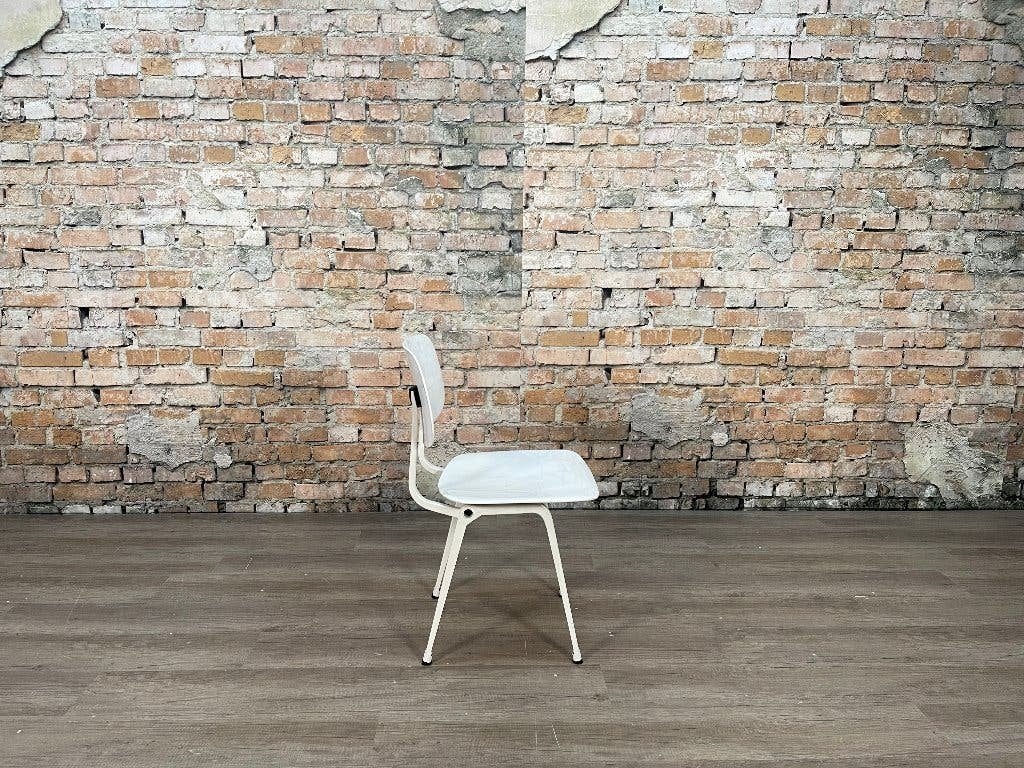 Ahrend Revolt – Wit kunststof | Friso Kramer, Ophalen, Kunststof, Wit, Design