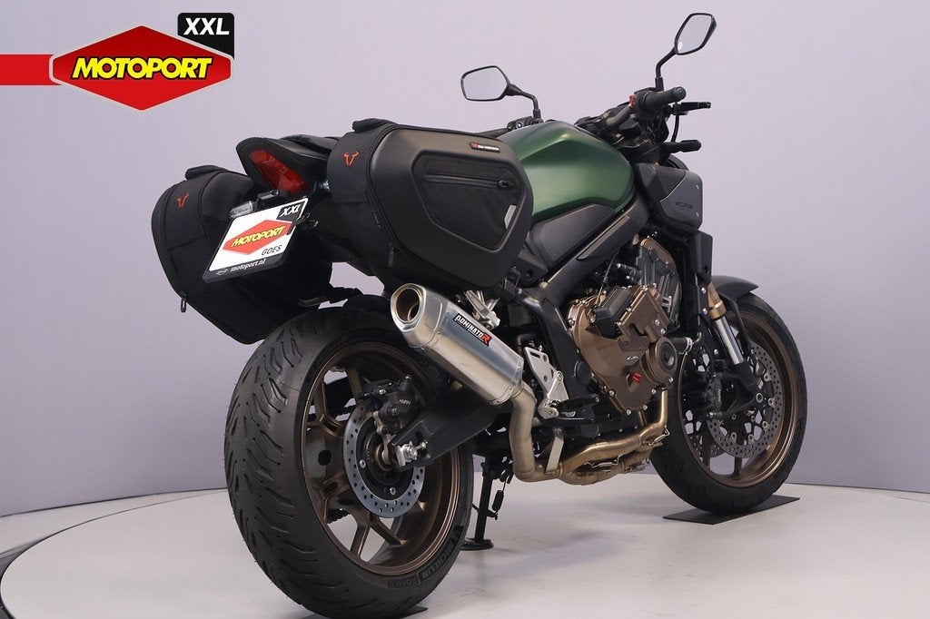 Honda CB 650 R E-CLUTCH (bj 2024), Motoren, Motoren | Honda, Honda Motor Europe Ltd, Bedrijf, Customer.service@honda-eu.com, Rivium Boulevard 200-234
2909 LK  Capelle aan den Ijssel, NL