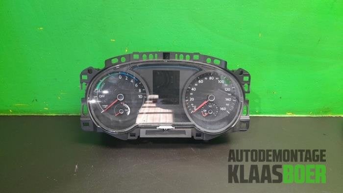 Instrumentenpaneel van een Volkswagen Golf, Gebruikt, -, Volkswagen, -
