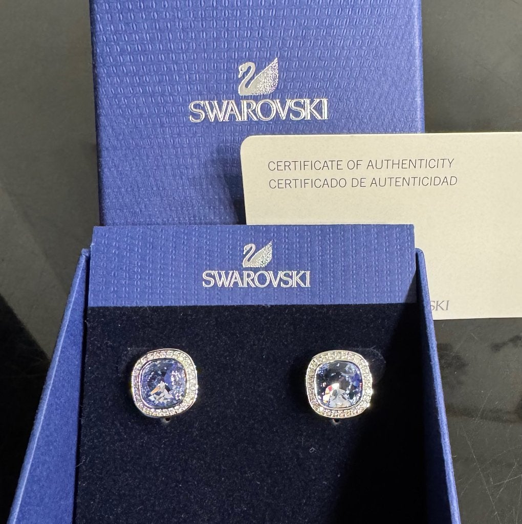Swarovski Oorstekkers, Met kristal, Zo goed als nieuw, Knopjes of Stekers, Zilver