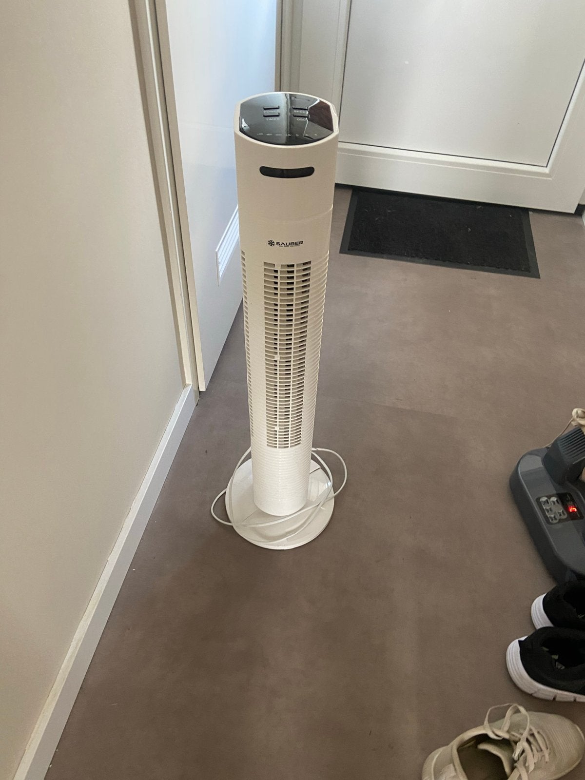 Sauber Torenventilator - Wit