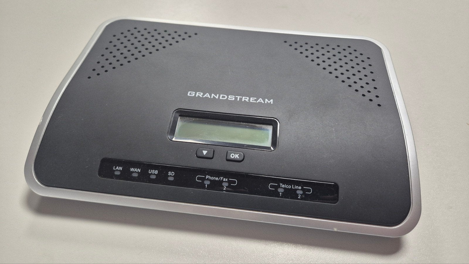 Grandstream VoIP Gateway met LAN/WAN/USB/SD poorten, Ophalen of Verzenden, Zo goed als nieuw