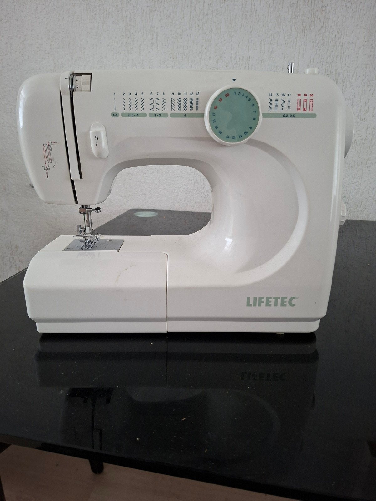 LEWENSTEIN NAAIMACHINE, Ophalen, Naaimachine, Overige merken