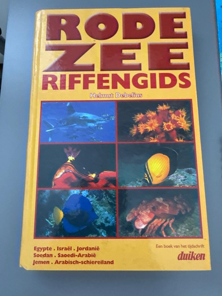 Rode Zee Riffengids, Sharm El-Sheikh Diving Guide, MemoFish, Boeken, Afrika, Ophalen of Verzenden, Reisgids of -boek, Gelezen