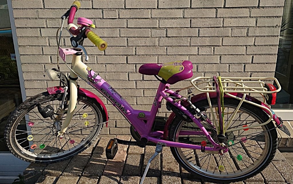 Kinder fietsje Gazelle, Fietsen en Brommers, Ophalen, Gebruikt, Velgrem, Minder dan 16 inch