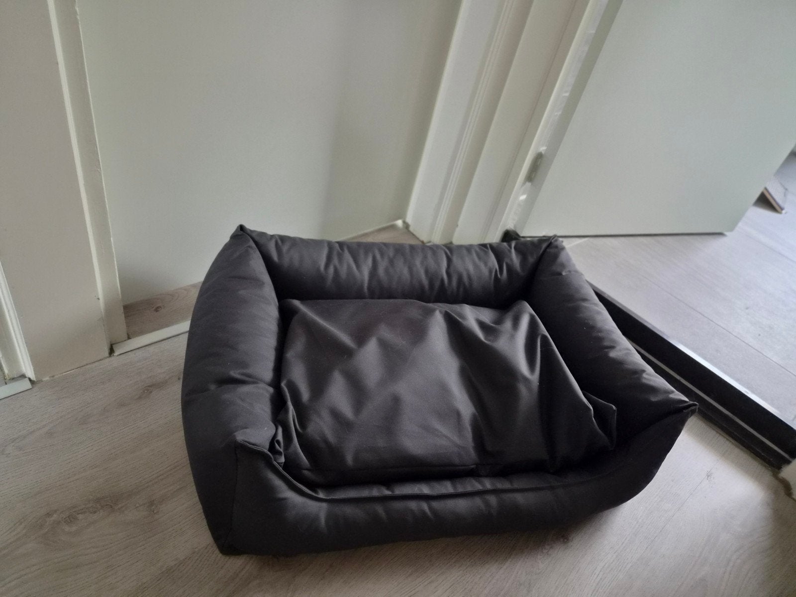 Ergonomische hondenmand, Ophalen, Zo goed als nieuw, Hondenmand