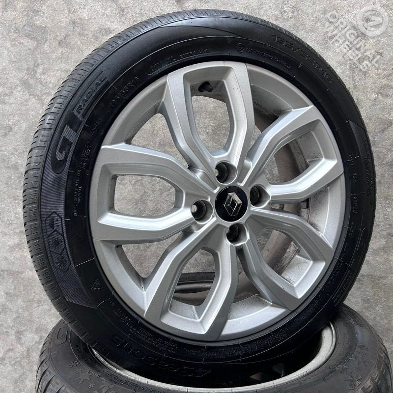 16 inch originele velgen + banden Renault Clio 4 403002742R, Auto-onderdelen, Gebruikt, -, Banden en Velgen, Ophalen of Verzenden