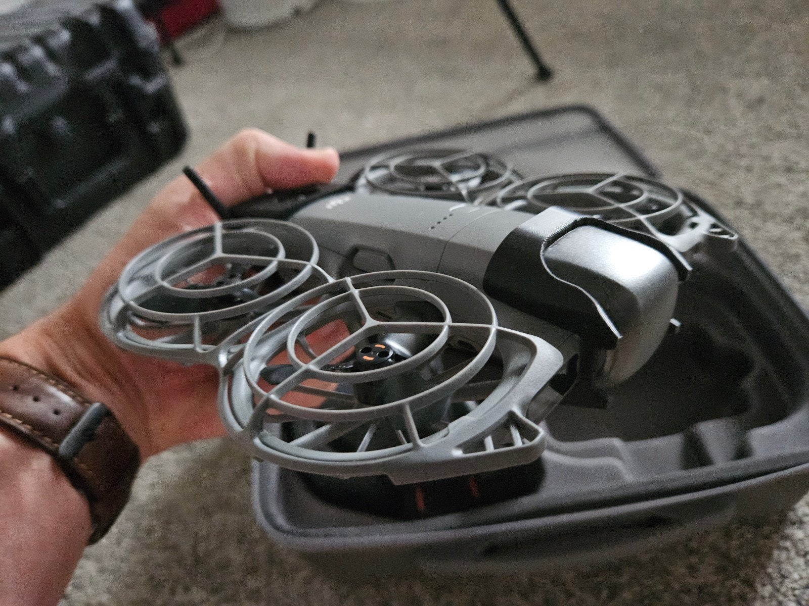DJI Neo 2 Set met Goggles N3 en Motion Controller, Audio, Tv en Foto, Drones, Ophalen of Verzenden, Zo goed als nieuw