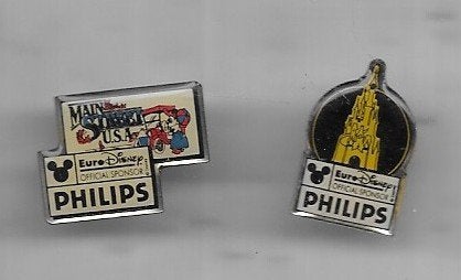 2 EURO DISNEY PINS, Ophalen of Verzenden, Gebruikt, Overige onderwerpen, Speldje of Pin