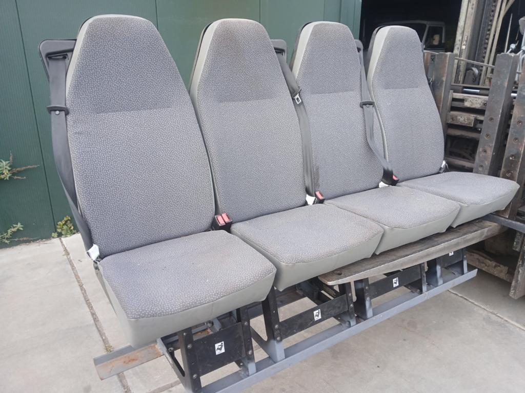 Camper stoelen, Ophalen