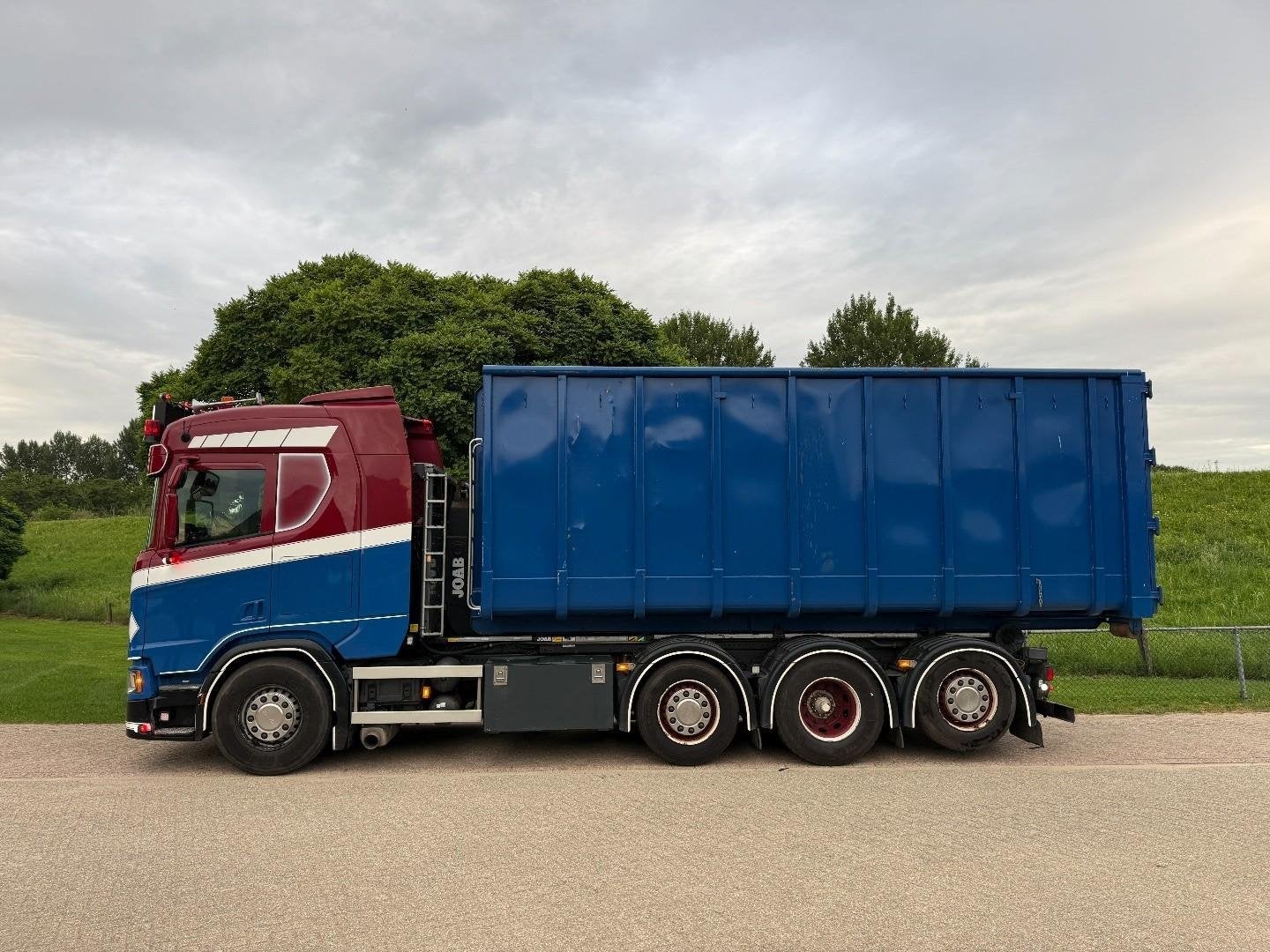 Containerbak Haakarm VH1119, Auto's, Overige merken, Overige kleuren, Overige brandstoffen, Bedrijf