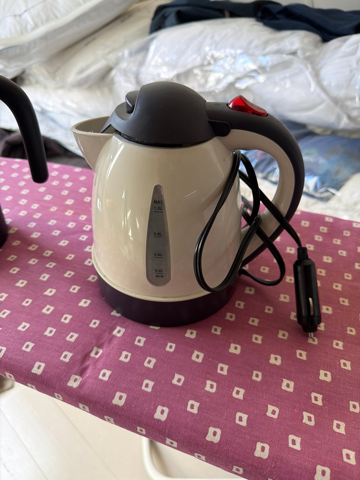 12V DC Waterkoker voor onderweg - Ideaal voor auto/camper, 1 tot 2 liter, Ophalen of Verzenden, Zo goed als nieuw