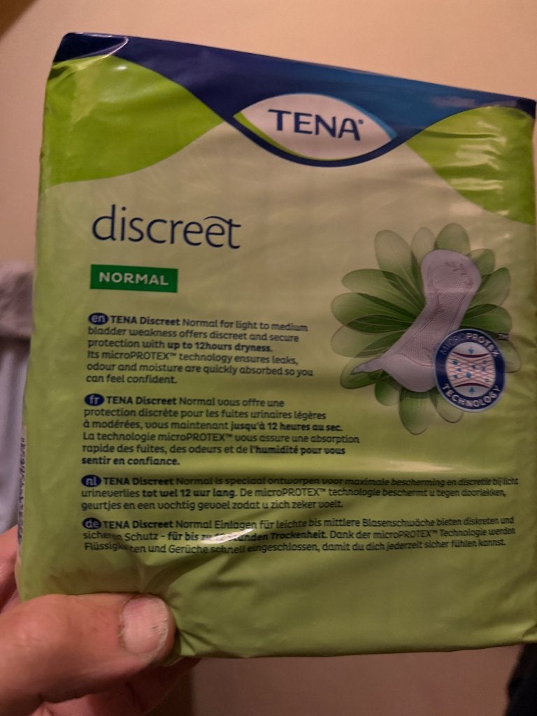 Tena discreet normaal, Ophalen of Verzenden, Nieuw