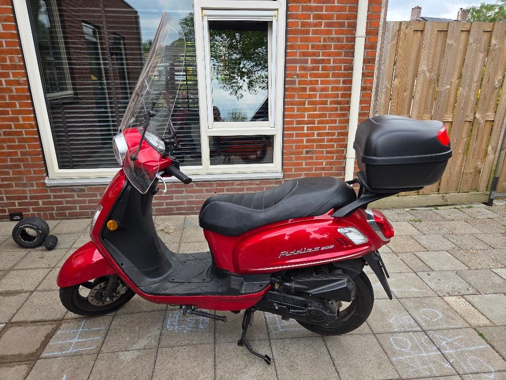 Sym Fiddle 2, geel kenteken, Fietsen en Brommers, Scooters | SYM, Zo goed als nieuw, Fiddle, Maximaal 45 km/u, Benzine, Ophalen