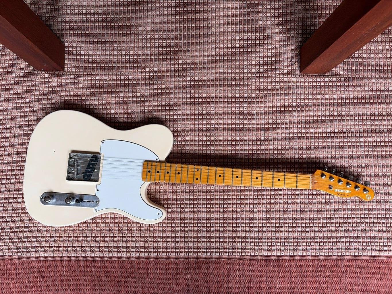 London City Comet MK1 Telecaster - Vintage White, Ophalen of Verzenden, Zo goed als nieuw, Solid body, Overige merken