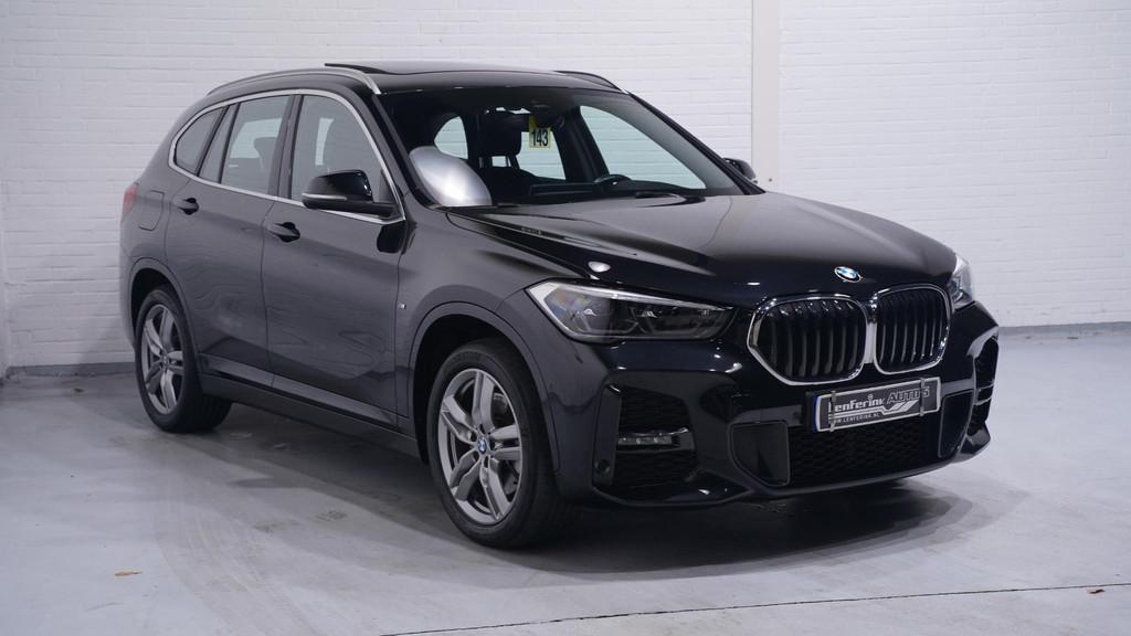 BMW X1 sDrive20i M Sport Panoramadak 1e Eig. NAP Head up Cam, 1998 cc, 4 cilinders, Alcantara, Origineel Nederlands