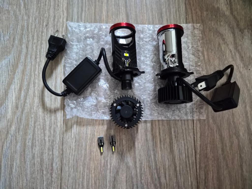 Nieuwe LED Koplampen Set H4 + 2x T10 led canbus., Ophalen of Verzenden, Nieuw, Overige automerken