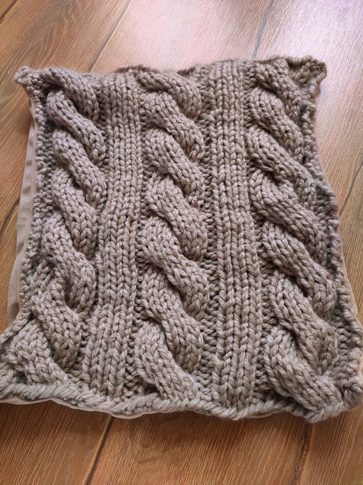 Gebreide Kussenhoes met Kabelpatroon - 45x45 cm, Nieuw, Vierkant, Kussenhoes, Met ritssluiting