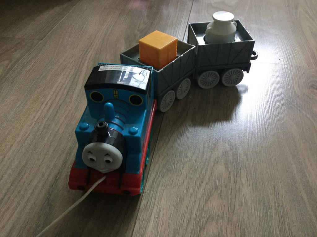 Thomas de Trein met wagons - trektreintje, Ophalen of Verzenden, Zo goed als nieuw