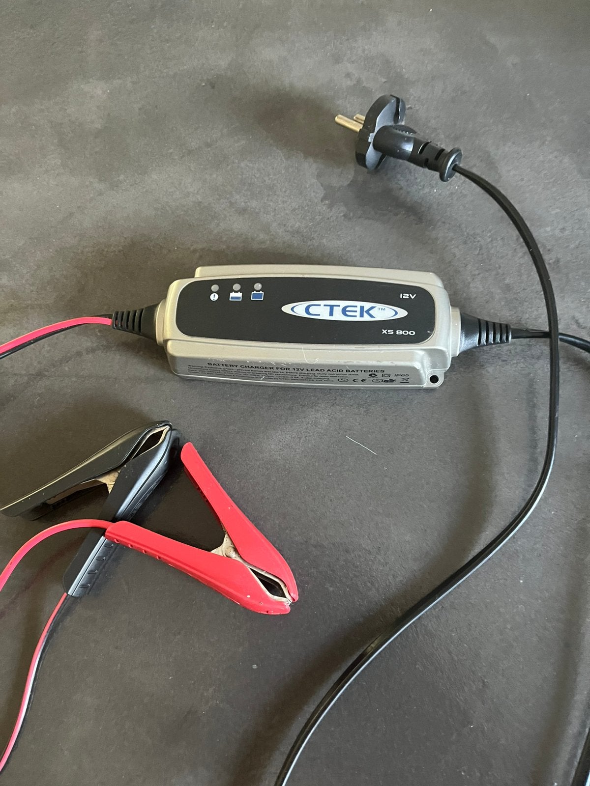 Te koop 12 volt Ctek xs 800 acculader, Ophalen, Gebruikt