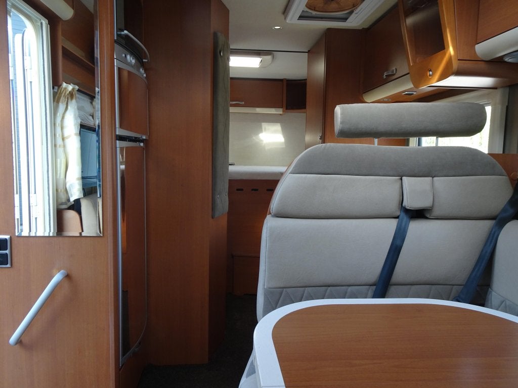 Niesmann+Bischoff Arto 69 L, Integraal, Niesmann+Bischoff, Ringverwarming, Fiat