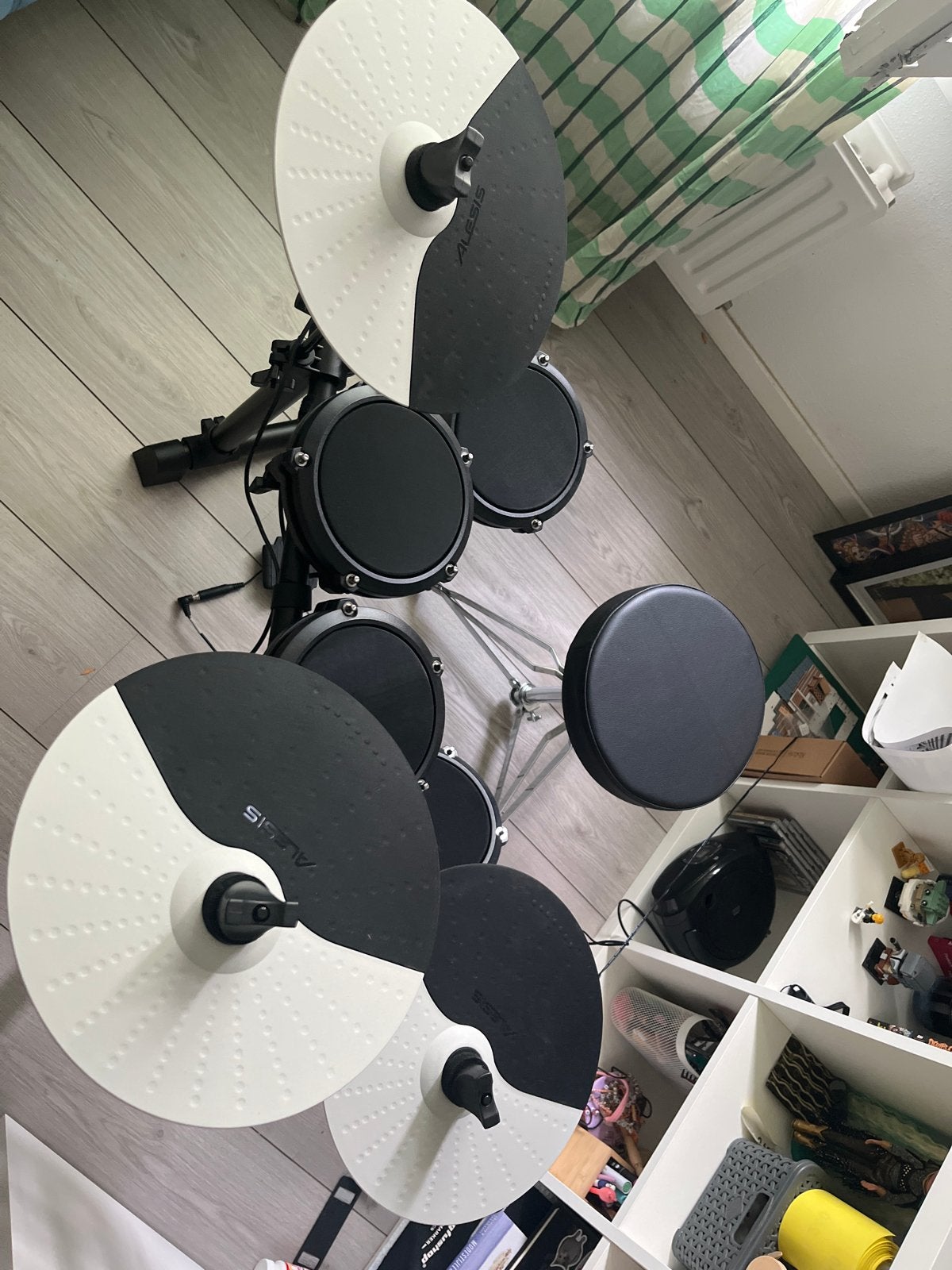 Alesis Debut Kit - Elektronisch drumstel, Muziek en Instrumenten, Ophalen, Zo goed als nieuw, Overige merken, Elektronisch