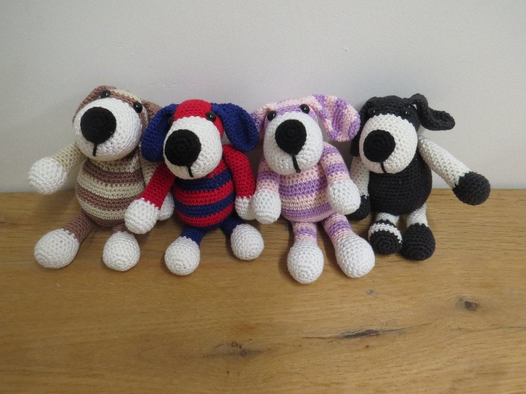 gehaakt hondje boris, Ophalen of Verzenden, Nieuw, Hond, Handgemaakt