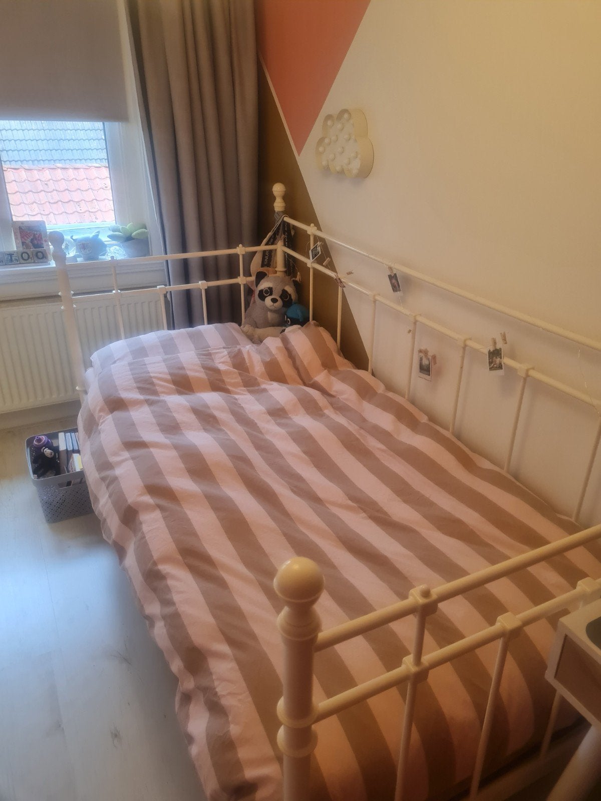 Wit metalen eenpersoonsbed met spijlen, Ophalen, Gebruikt, 90 cm, Eenpersoons
