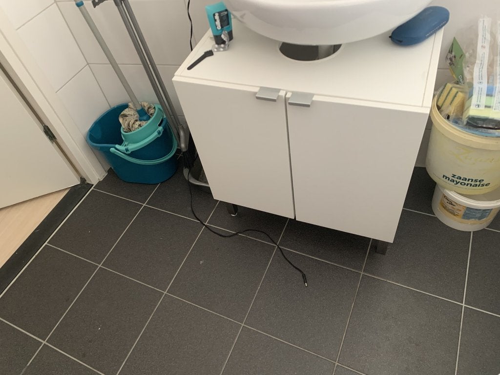 PRACHIGE INBOEDEL LEIDEN E.O.  KASTEN TAFELS WASMACHINE TEAB, Ophalen