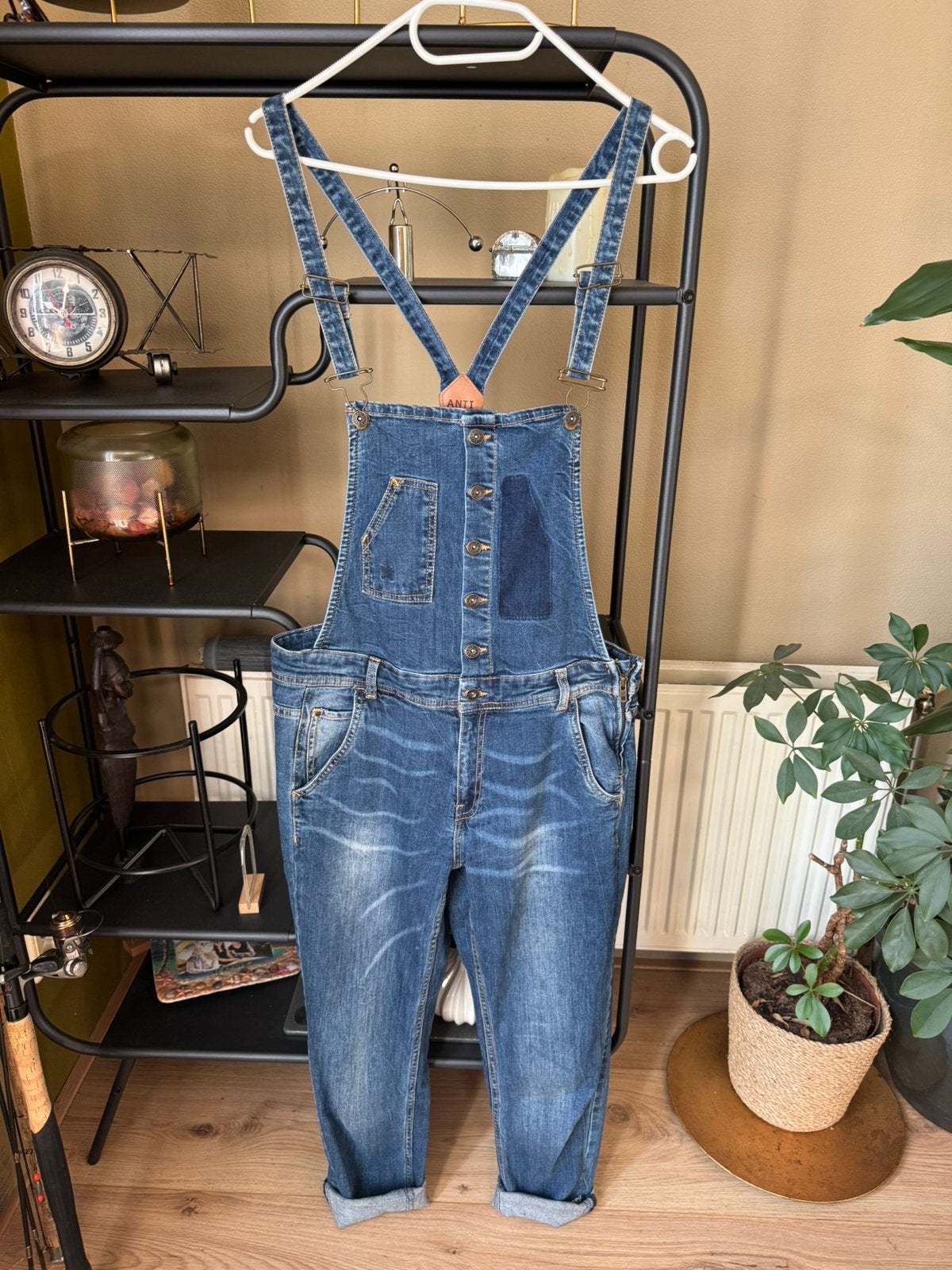 Dames jeans tuinbroek maat L Antiblue, Kleding | Dames, Jumpsuits, Ophalen of Verzenden, Zo goed als nieuw, Maat 42/44 (L), Blauw