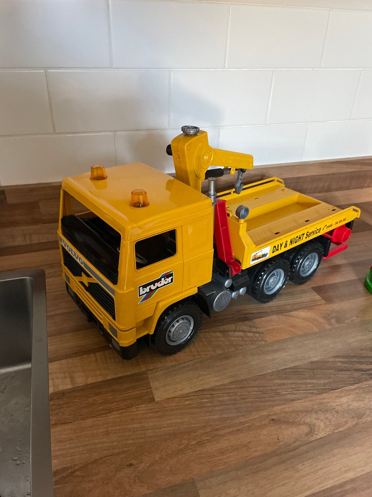 Bruder Volvo Takelwagen met Kraan - Speelgoedtruck, Kinderen en Baby's, Speelgoed | Speelgoedvoertuigen, Ophalen, Gebruikt
