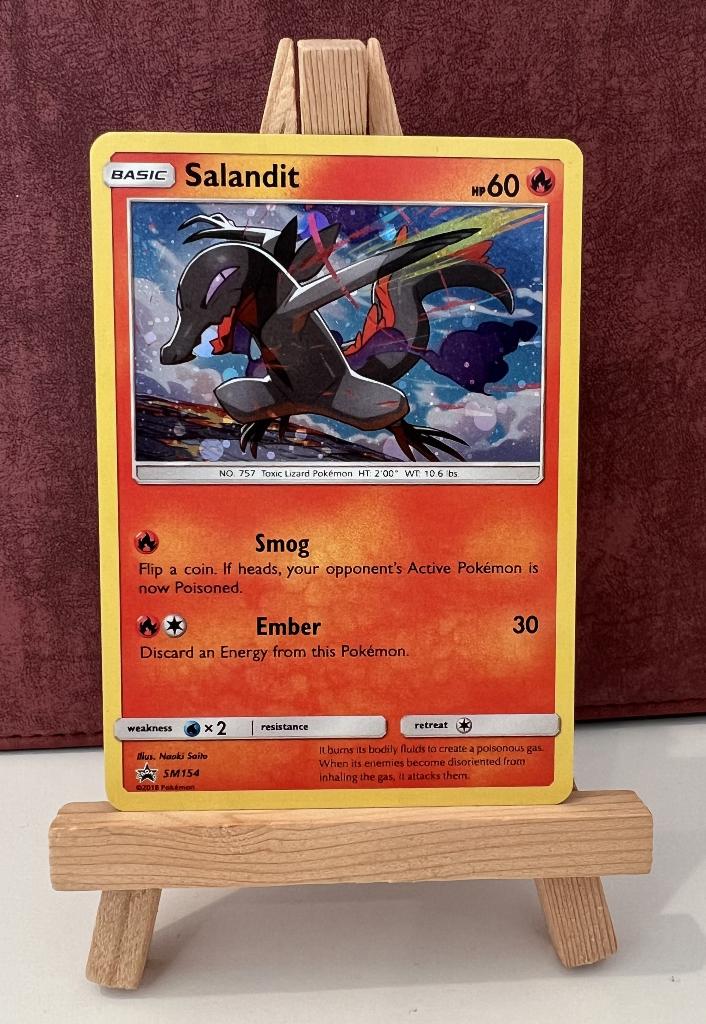 Salandit Holo SM154 SM Black Star Promos Pokémon Kaart, Verzenden, Nieuw, Losse kaart