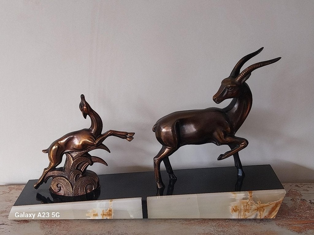 Art Deco gazellen sculptuur zamak onyx jaren 30, Art deco, Gepatineerd, Ophalen of Verzenden, Zoogdier