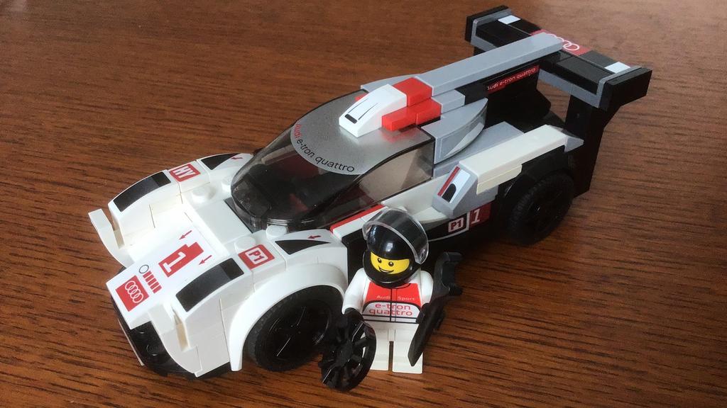 Legoset 75872 Audi e-tron quatro, Lego, Ophalen of Verzenden, Zo goed als nieuw, Inclusief minifiguren