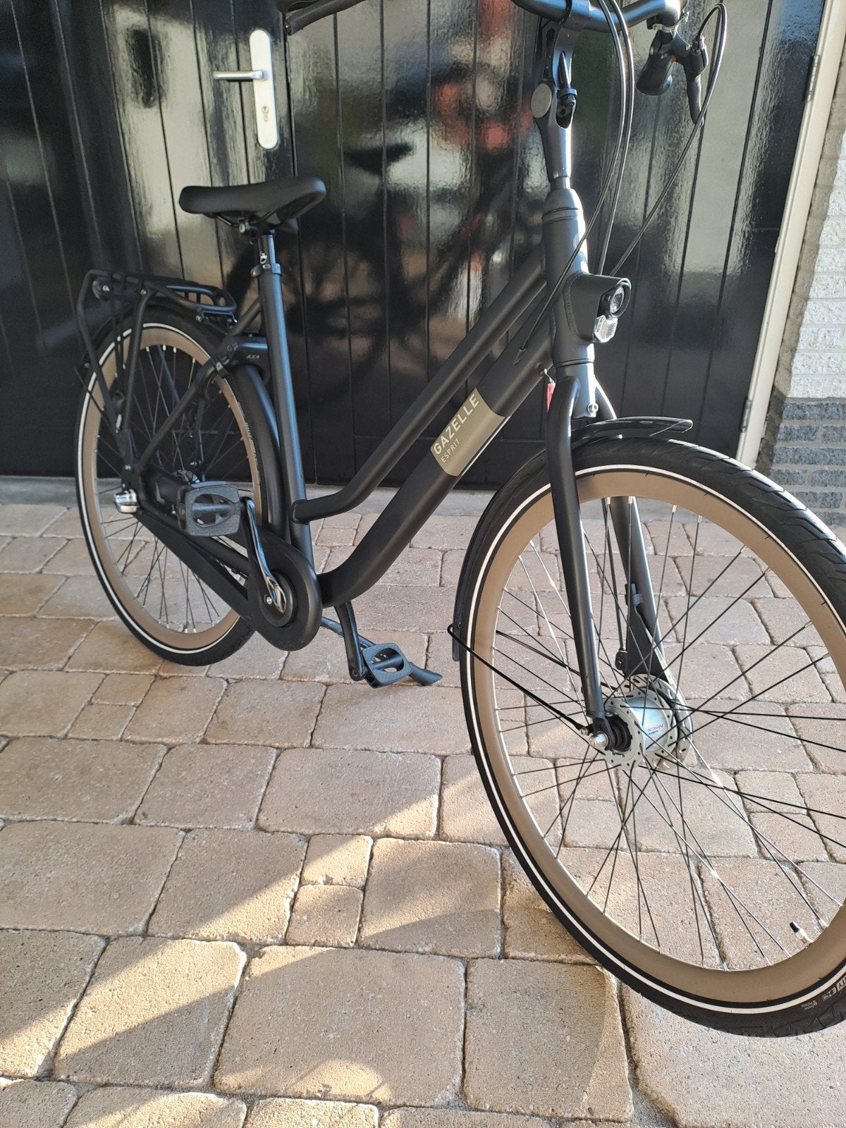 nette dames/meisjesfiets Gazelle Esprit naafdynamo 28 inch, Fietsen en Brommers, 26 inch of meer, Versnellingen, Ophalen of Verzenden