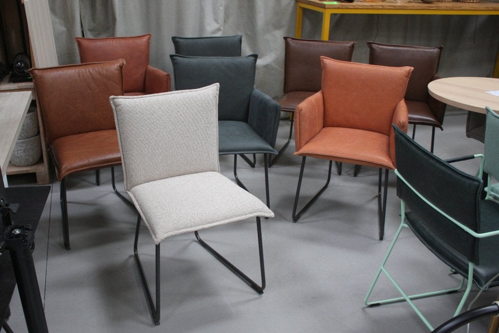 6 x luxe eetkamerstoel Duke Jess design 4 kleuren leer stof, Ophalen, Zo goed als nieuw, Leer, Vijf, Zes of meer stoelen