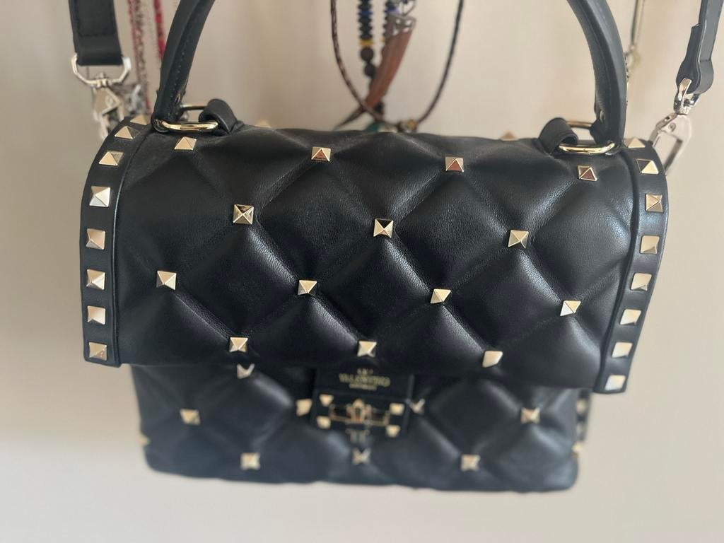 Valentino Garavani Rockstud Spike Schoudertas Zwart, Ophalen of Verzenden, Zo goed als nieuw, Zwart, Schoudertasje