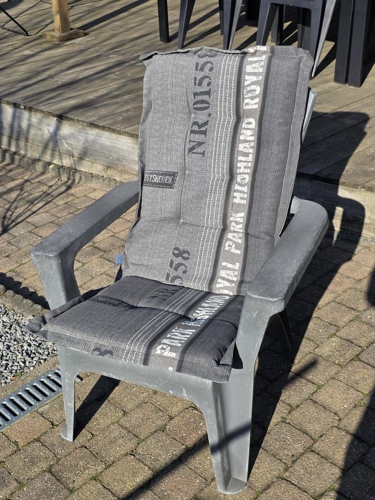 4 lounge stoelen met kussens, Tuin en Terras, Tuinstoelen, Ophalen, Gebruikt, Kunststof