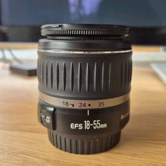 Canon EF-S 18-55mm f/3.5-5.6 II lens - defect, Audio, Tv en Foto, Fotografie | Lenzen en Objectieven, Ophalen, Canon, Standaardlens