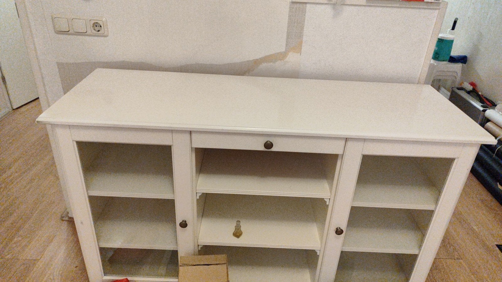 IKEA LIATORP dressoir wit 145 cm – Vitrinekast met glasdeure, Ophalen, Gebruikt, 100 tot 150 cm, Met lade(s)