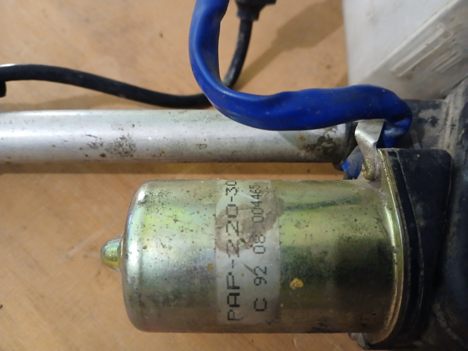Auto Antenne - Elektrisch uitschuifbaar, Telecommunicatie, Ophalen of Verzenden, Gebruikt, Antenne