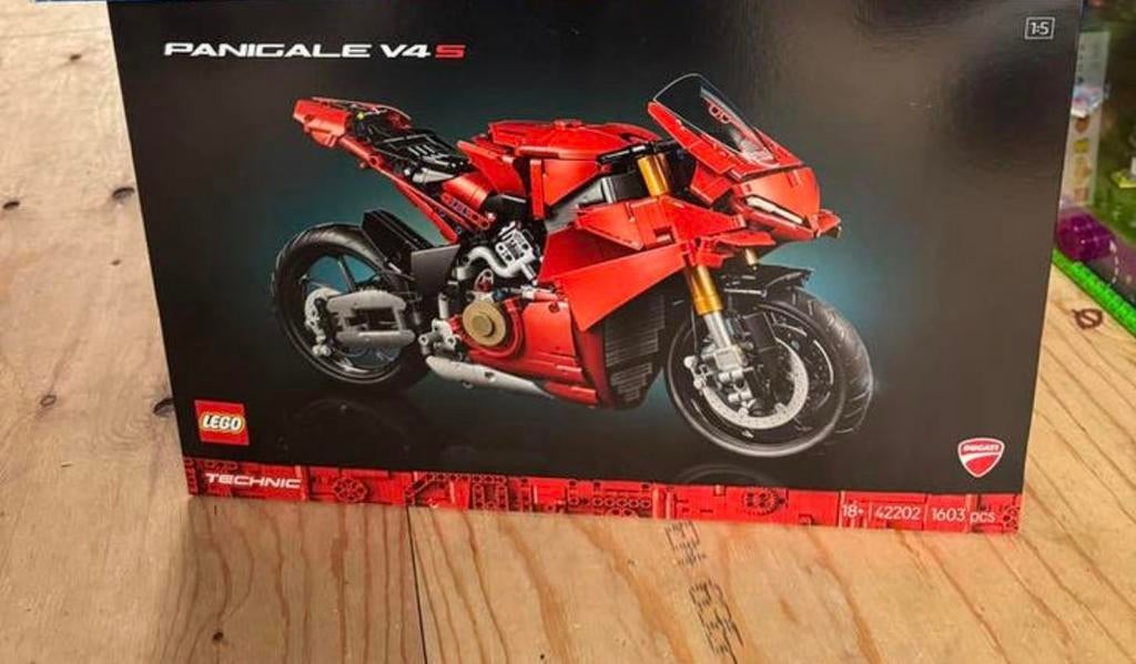 Lege lego doos 42202, Ophalen, Nieuw