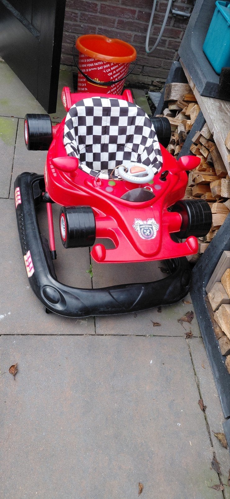 Loopstoel raceauto - Niet de mooiste, maar functioneel, Ophalen of Verzenden, Gebruikt, Auto, Met wieltjes