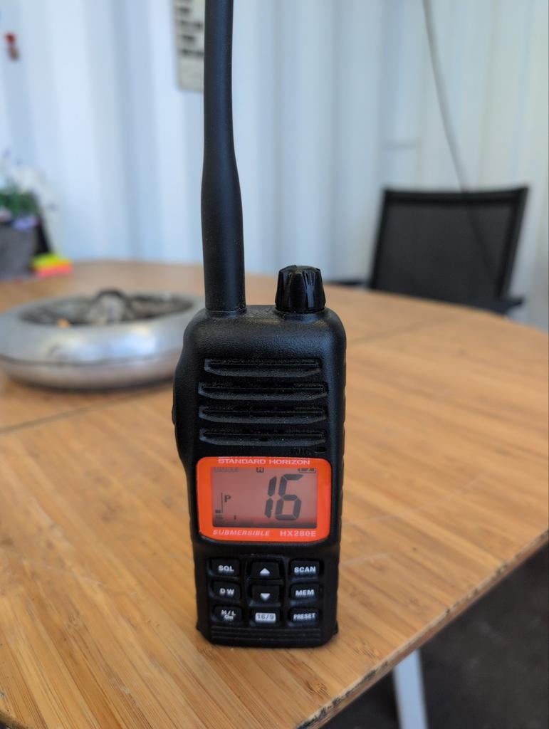Marifoon Standard Horizon HX280E, Ophalen, Gebruikt