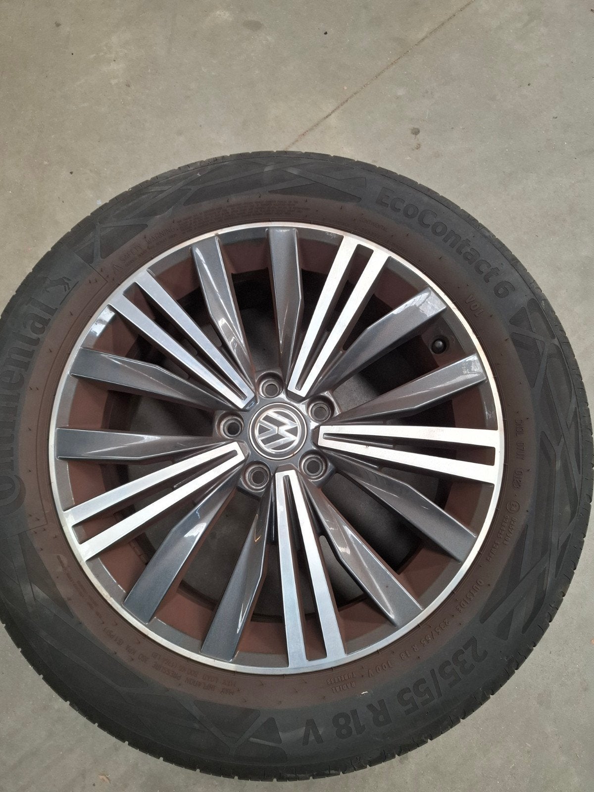 Orginele VW Tiguan velgen, Ophalen, 18 inch, Gebruikt, Banden en Velgen