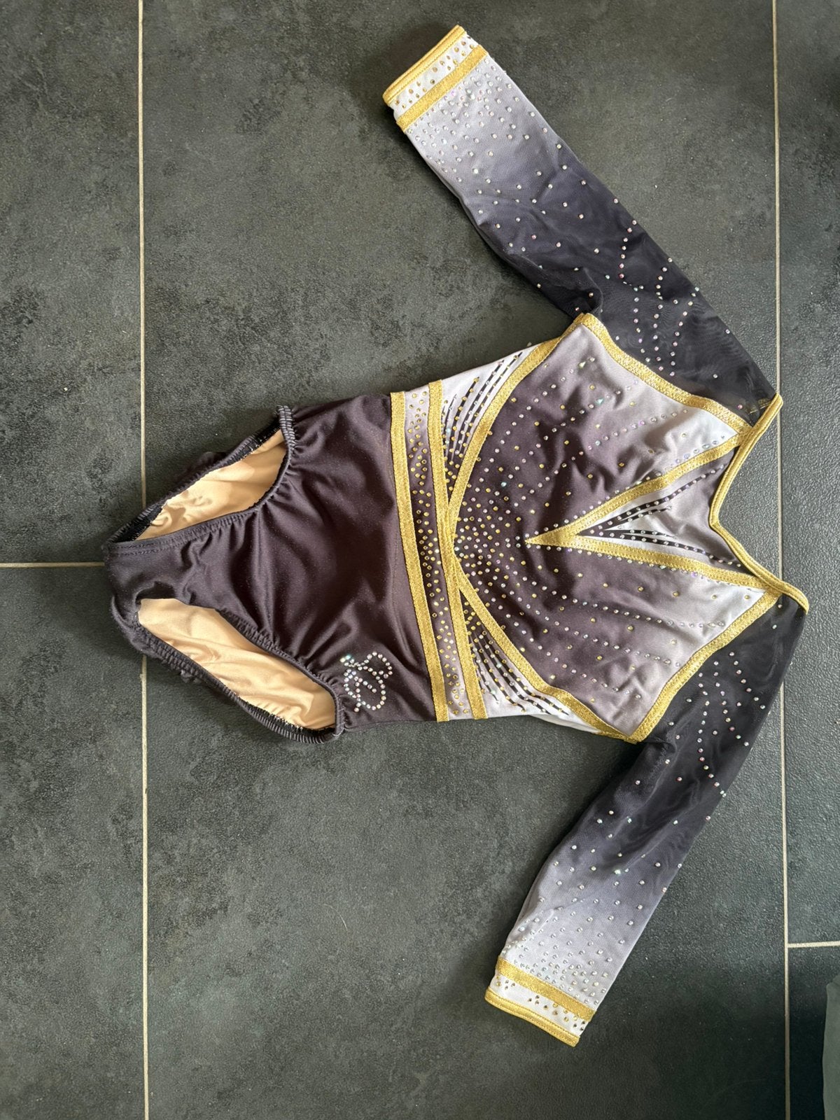 S&D turnpakje maat cme, Sport en Fitness, Zwart, Zo goed als nieuw, Turnpak(je), Kindermaat 122 t/m 140