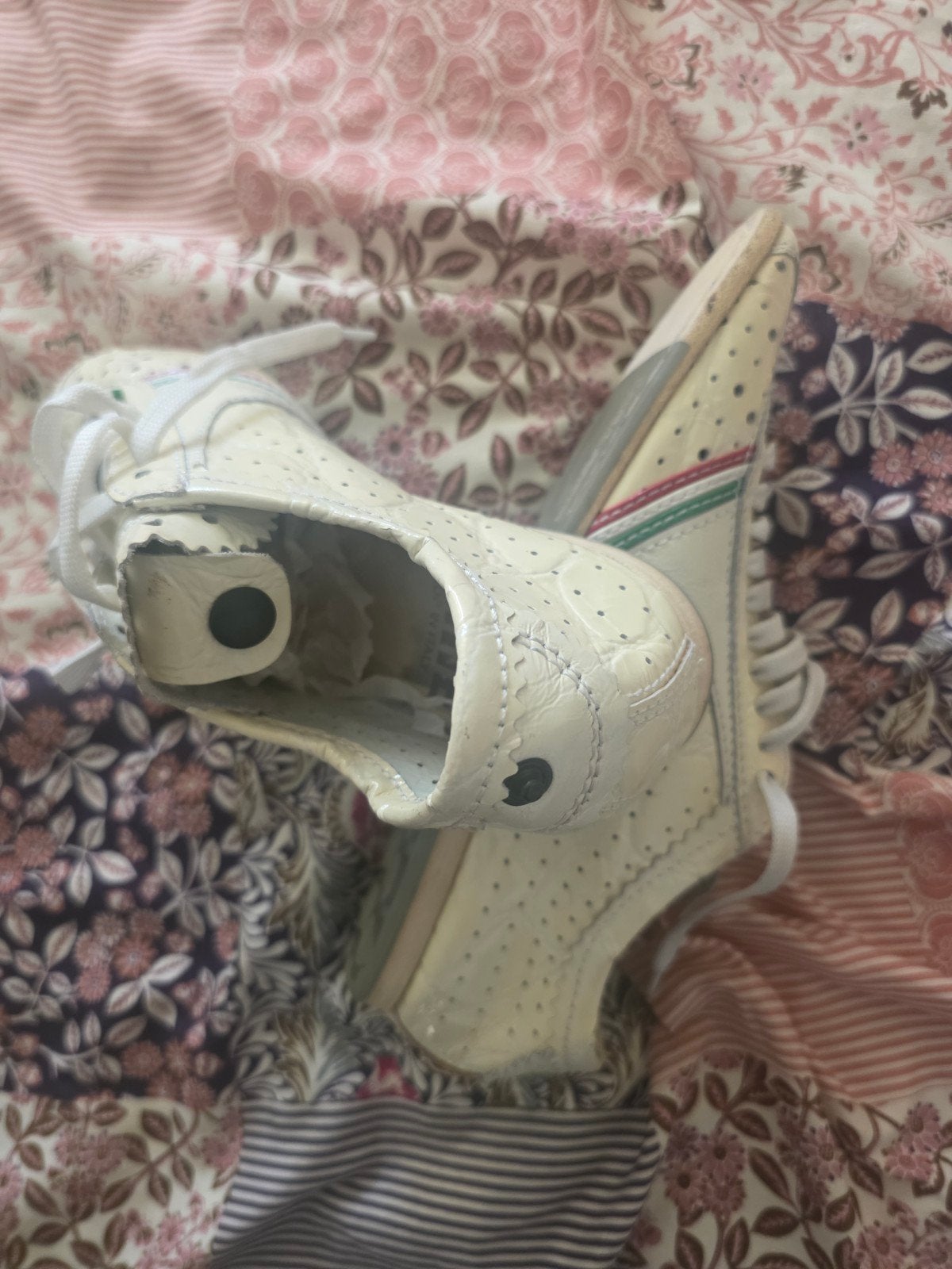 AREA FORTE (nooit gedragen), Ophalen of Verzenden, Zo goed als nieuw, Sneakers of Gympen