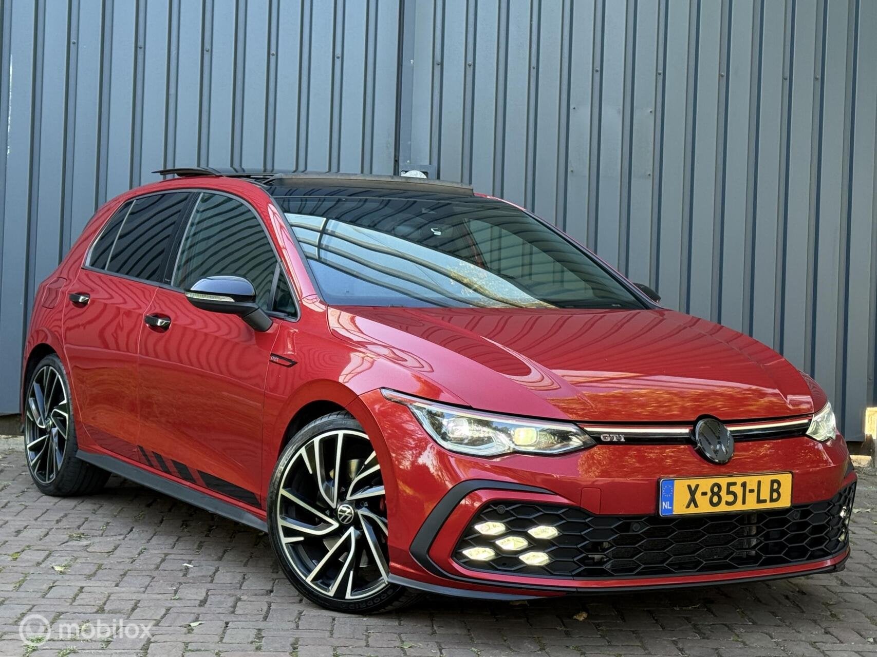 Volkswagen Golf 2.0 TSI GTI|Pano|IQ Light|Keyless|Camera|ACC, 730 kg, Euro 6, 4 cilinders, 1984 cc