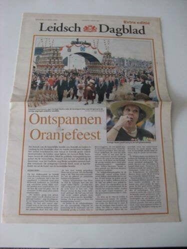 Leidsch Dagblad Exstra editie 29 april 2000 Oranjefeest, Verzamelen, Ophalen of Verzenden, 1980 tot heden, Krant