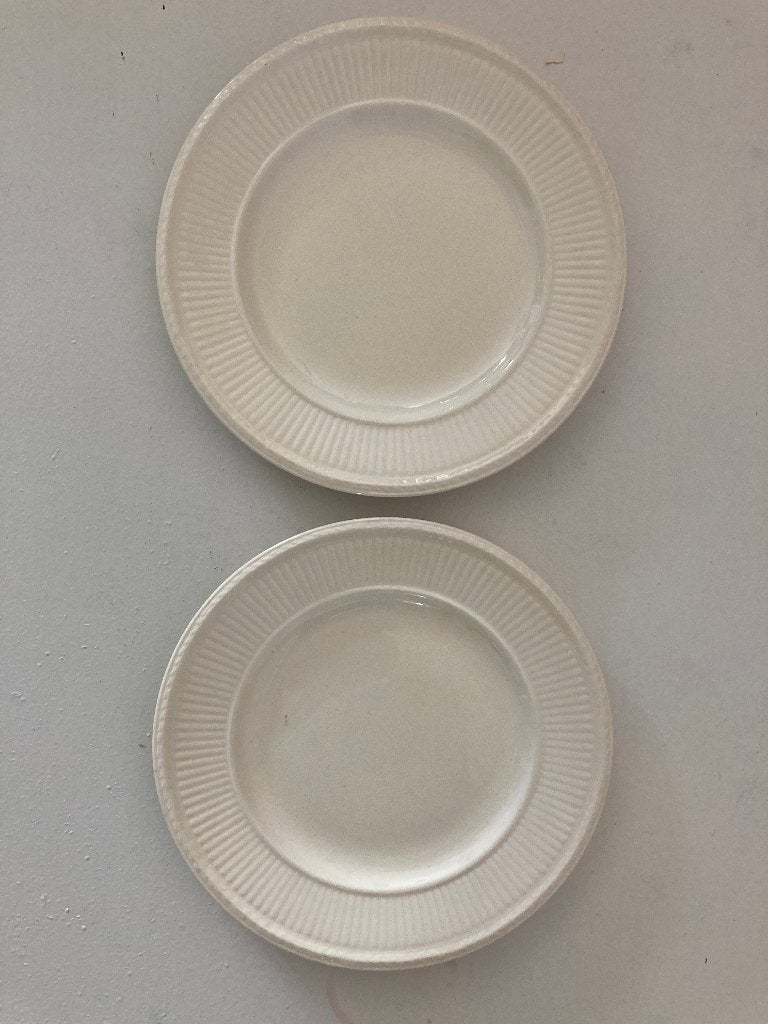 Wedgewood - Home - 2 gebaksbordjes - 16 cm, Ophalen of Verzenden, Nieuw, Aardewerk, Bord(en)